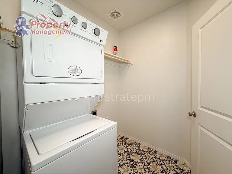 4800 Great Falls Ave — Photo 22