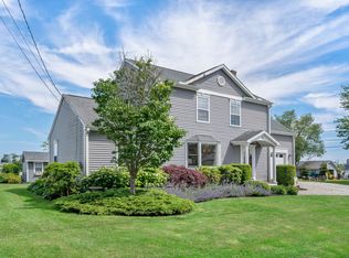 86 Chalker Beach Rd, Old Saybrook, CT 06475