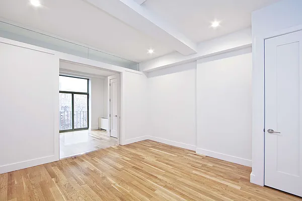 Rented by Bold New York | media 1