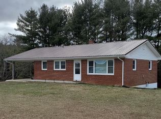 575 Duncan Mill Rd, Dugspur, VA 24325