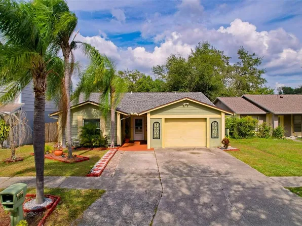 1608 Palm Leaf Dr, Brandon, FL 33510