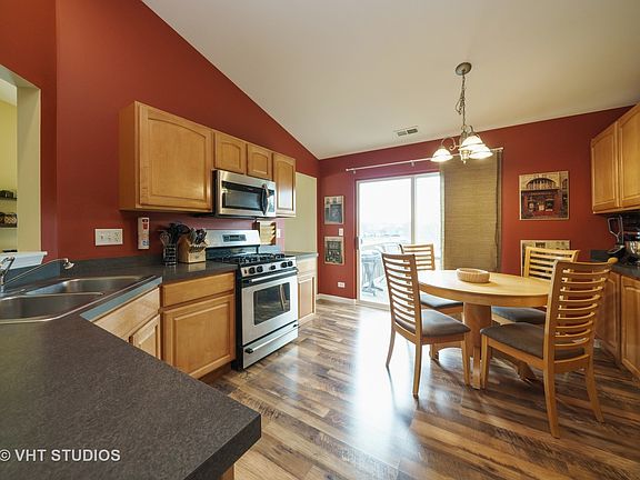 4th image of 24957 W Franklin Ln