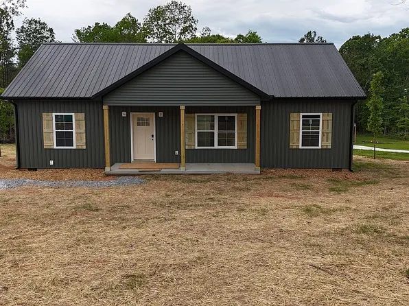103 Greenhouse Rd, Rustburg, VA 24588
