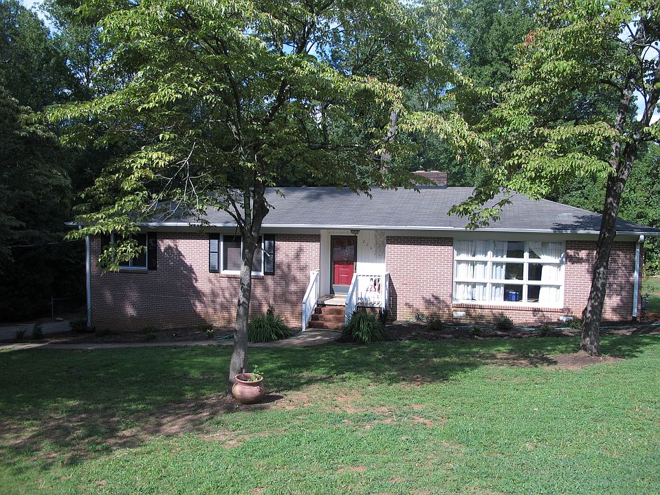 1st image of 226 Biscayne Dr