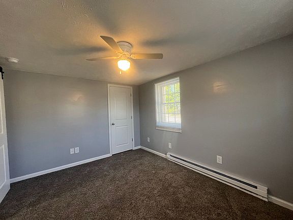 5th image of 2218D Murchison Rd