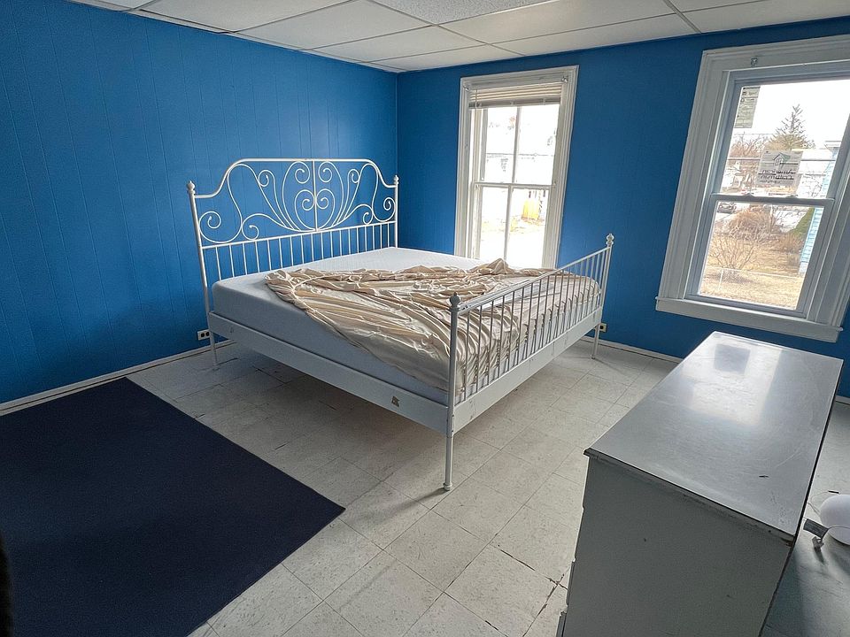 1st image of 85 Ball St #A