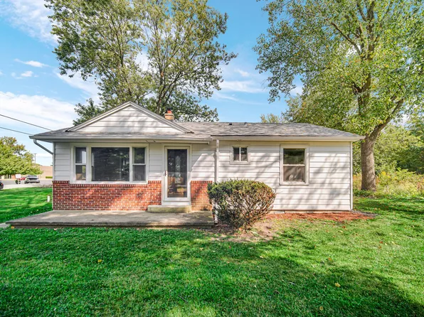 125 E 71st Ave, Merrillville, IN 46410