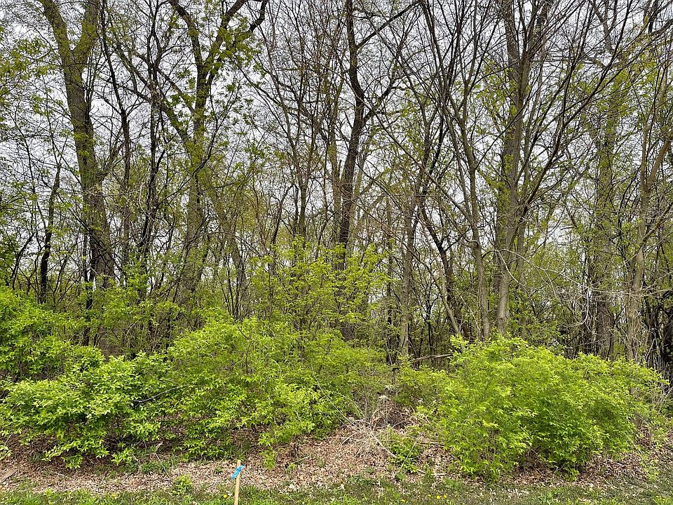 2nd image of 3319 Lakewood Dr Lot 2