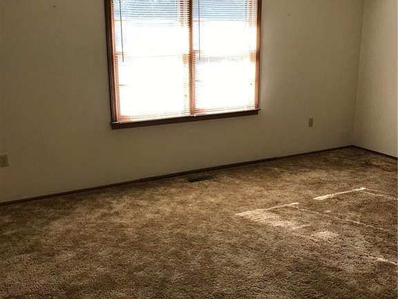 5th image of 1021 Lakemont Dr