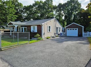 22 Riverside Ave, Johnston, RI 02919