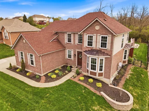 6152 Spring Lake Dr, Hamilton, OH 45011