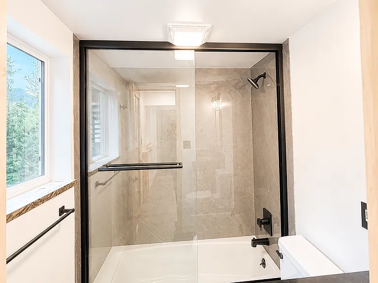 231 Rosebud Rd #B — Photo 7