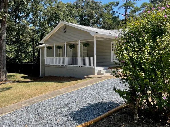 103 Kings Dr, Acworth, GA 30101