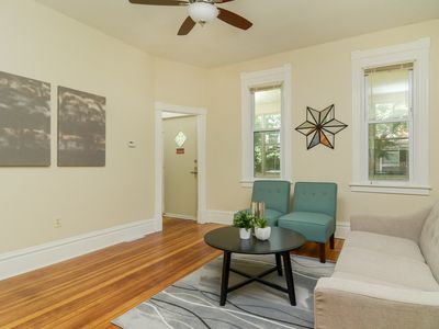 662 Thomas Ave, Saint Paul, MN, 55104