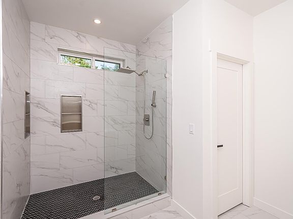 2nd image of 3946 3rd Ave #3946
