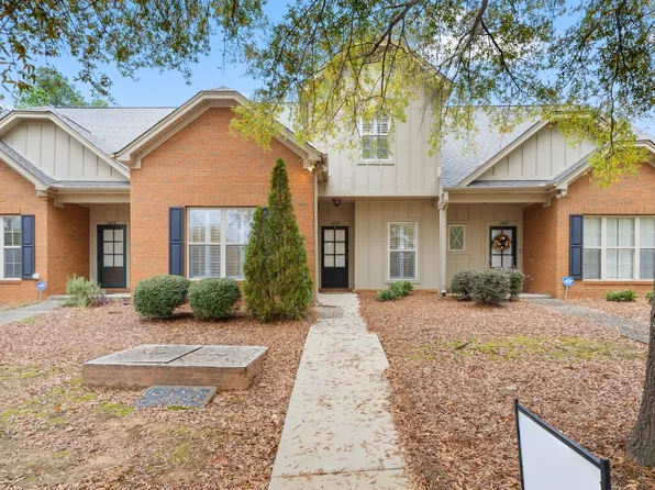 1633 Academy Dr APT 1405, Auburn, AL 36830
