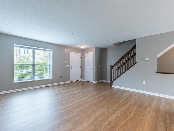 5th image of 5595 Middle Falls St #32-559