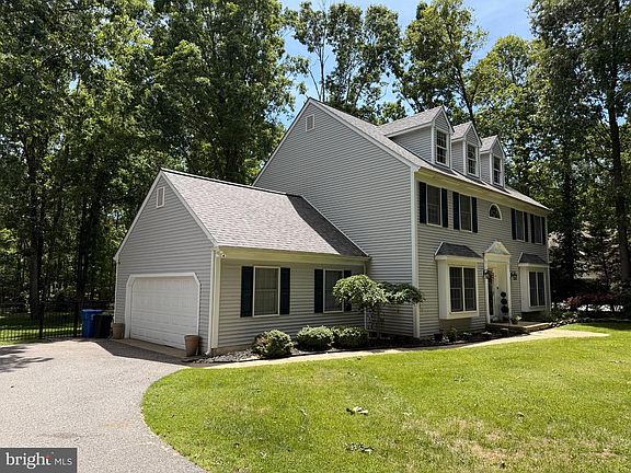 3rd image of 81 Flyatt Rd