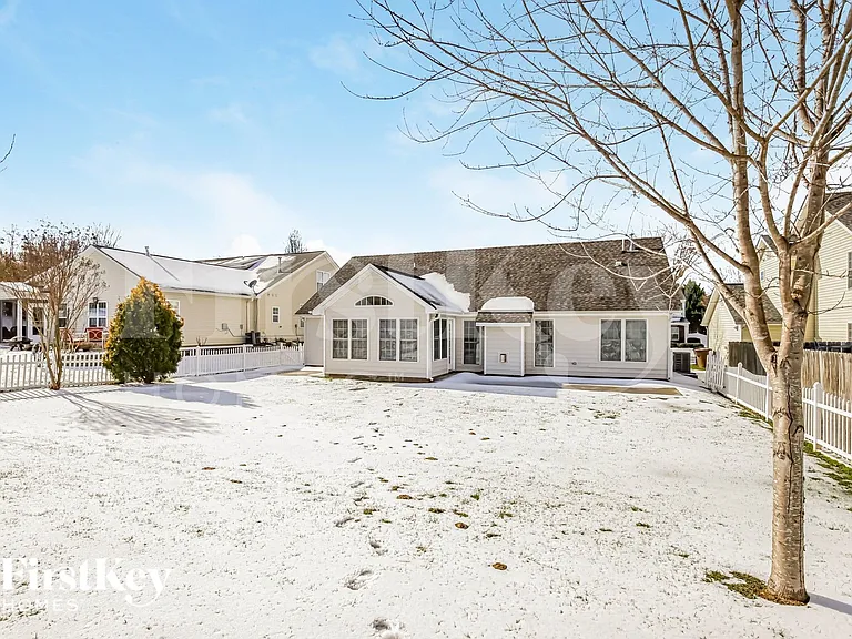 5902 Black Willow Dr — Photo 15