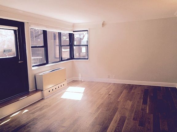 5th image of 141 E 33rd St APT 2J