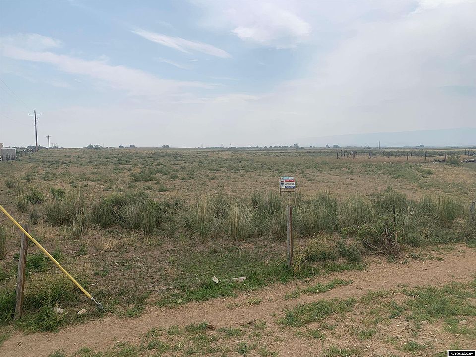 2nd image of 3023 Nine Mile Rd