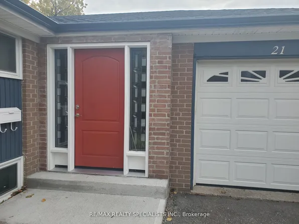 21 Burgby Ave, Brampton, ON L6X 2G7
