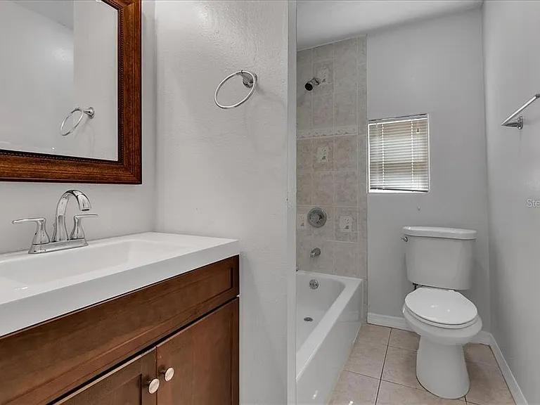 6008 N Tampa St — Photo 34