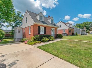 1707 Goodview Rd, Parkville, MD 21234