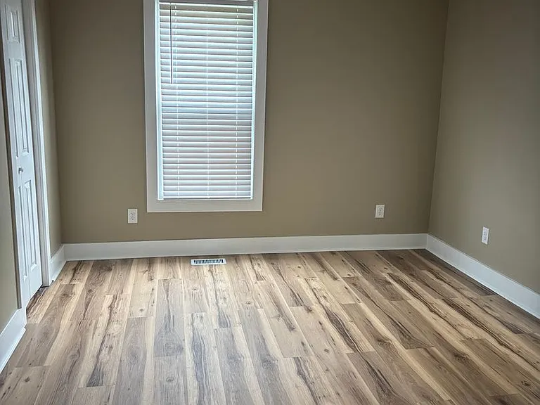 225 Camp Rd — Photo 16