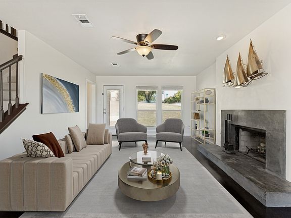 4th image of 8400 Golf Club Cir