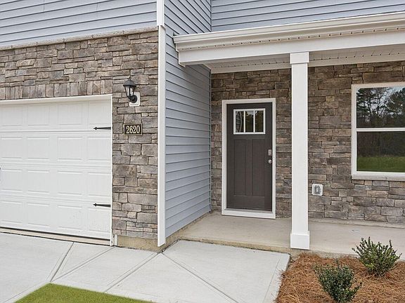 3rd image of 2620 Delilah Drive
