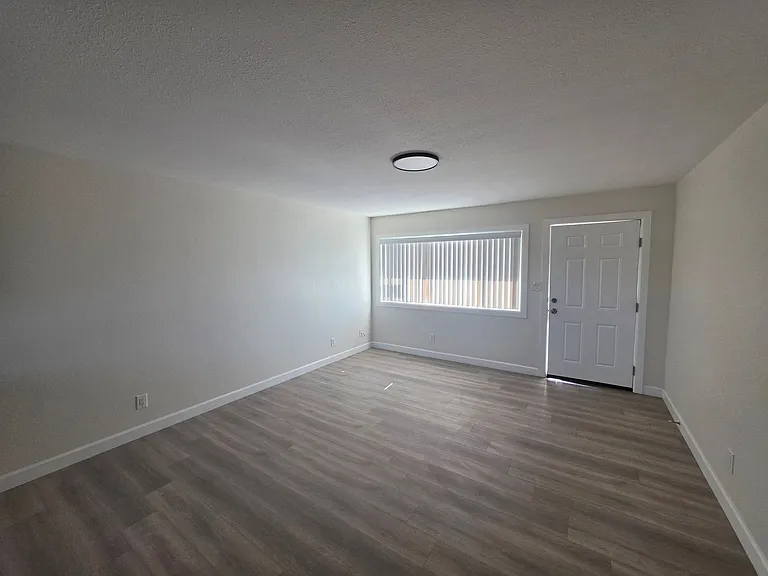 1772 Rio Grande Rd — Photo 12