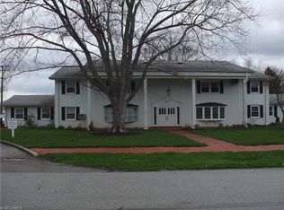 7 Meadowlawn Dr UNIT 1, Mentor, OH 44060
