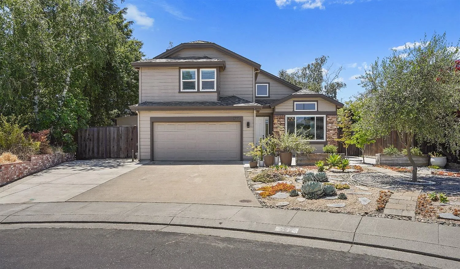 2772 Airons Ct photo 1