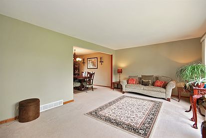 4th image of 40W764 Bridle Creek Dr