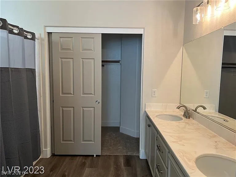 341 Sonoma Valley St — Photo 6