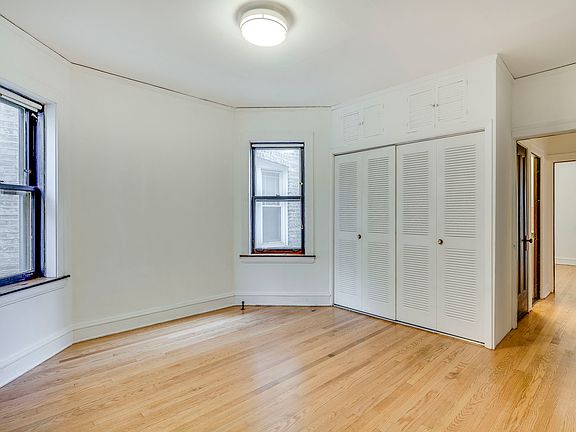 5th image of 5716 N Campbell Ave