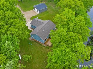 11651 Kickland Rd, Greenville, MI 48838