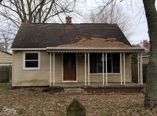 2543 Harrison Ave, Rochester Hills, MI 48307