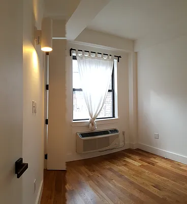 Rented by Loom Group | media 35