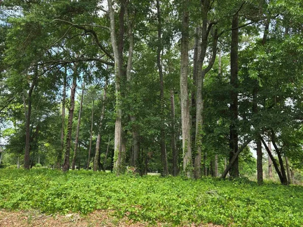 1629 Colonist Square SW, Ocean Isle Beach, NC 28469