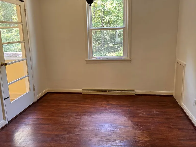613 Westview Dr — Photo 16