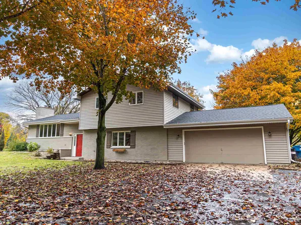 N2813 Alphorn Ln, Appleton, WI 54913