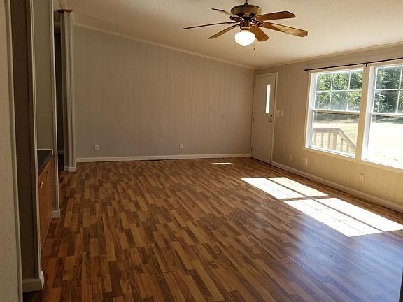 3rd image of 252 County Road 3065
