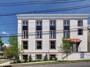 30 Maclean St #8, Princeton, NJ 08542