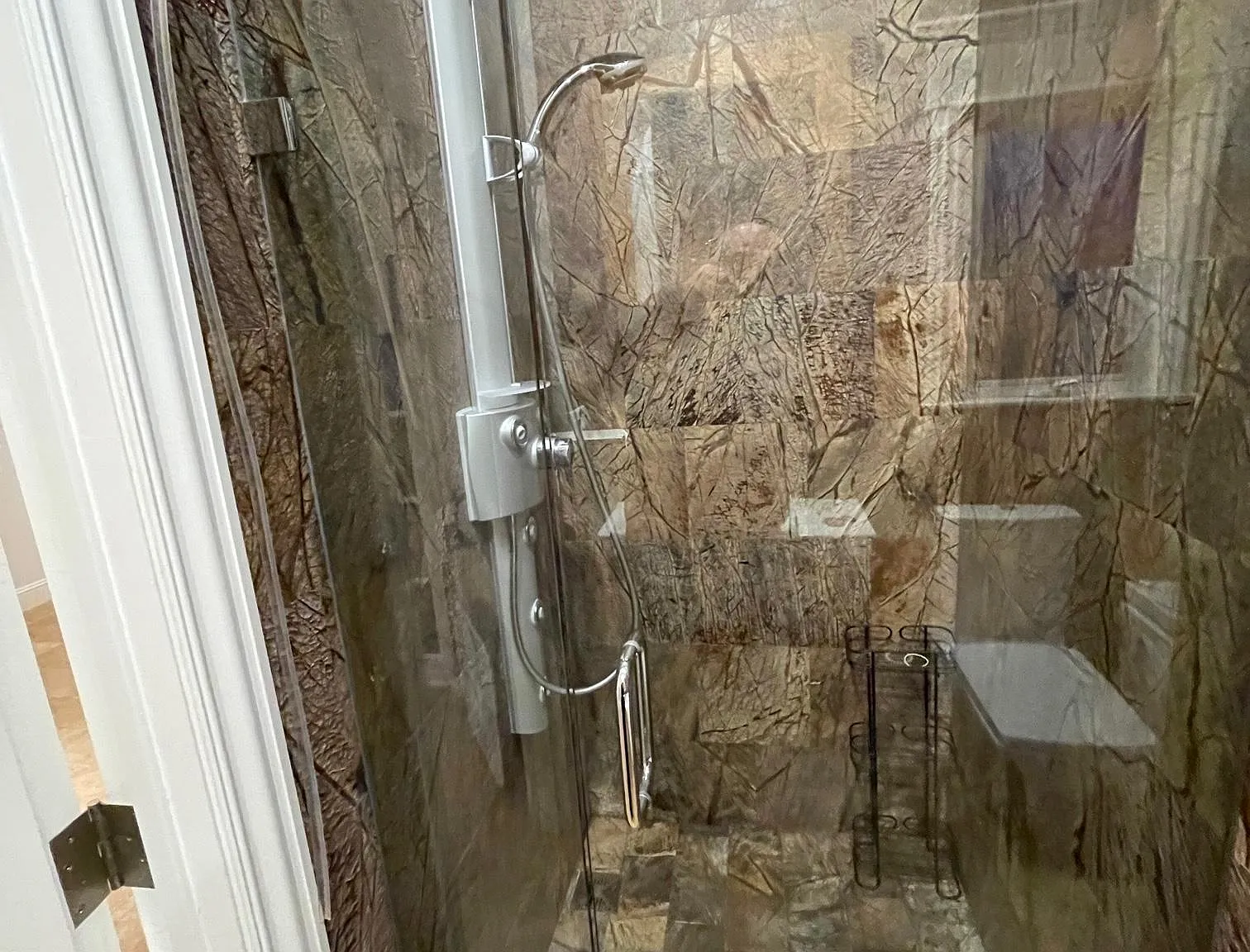 2 bed, $7,000 — Photo 4