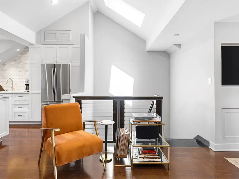 141 W Concord St #3 — Photo 14