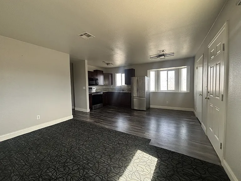 5660 E Lake Mead Blvd #D — Photo 17