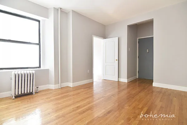 Rented by Bohemia Realty Group | media 1