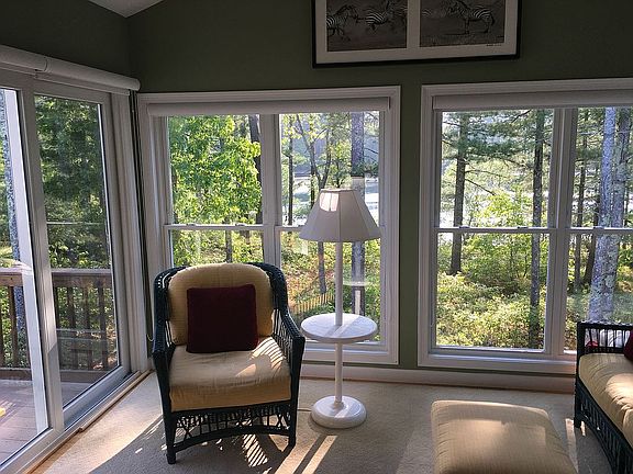 Pond view / sun room